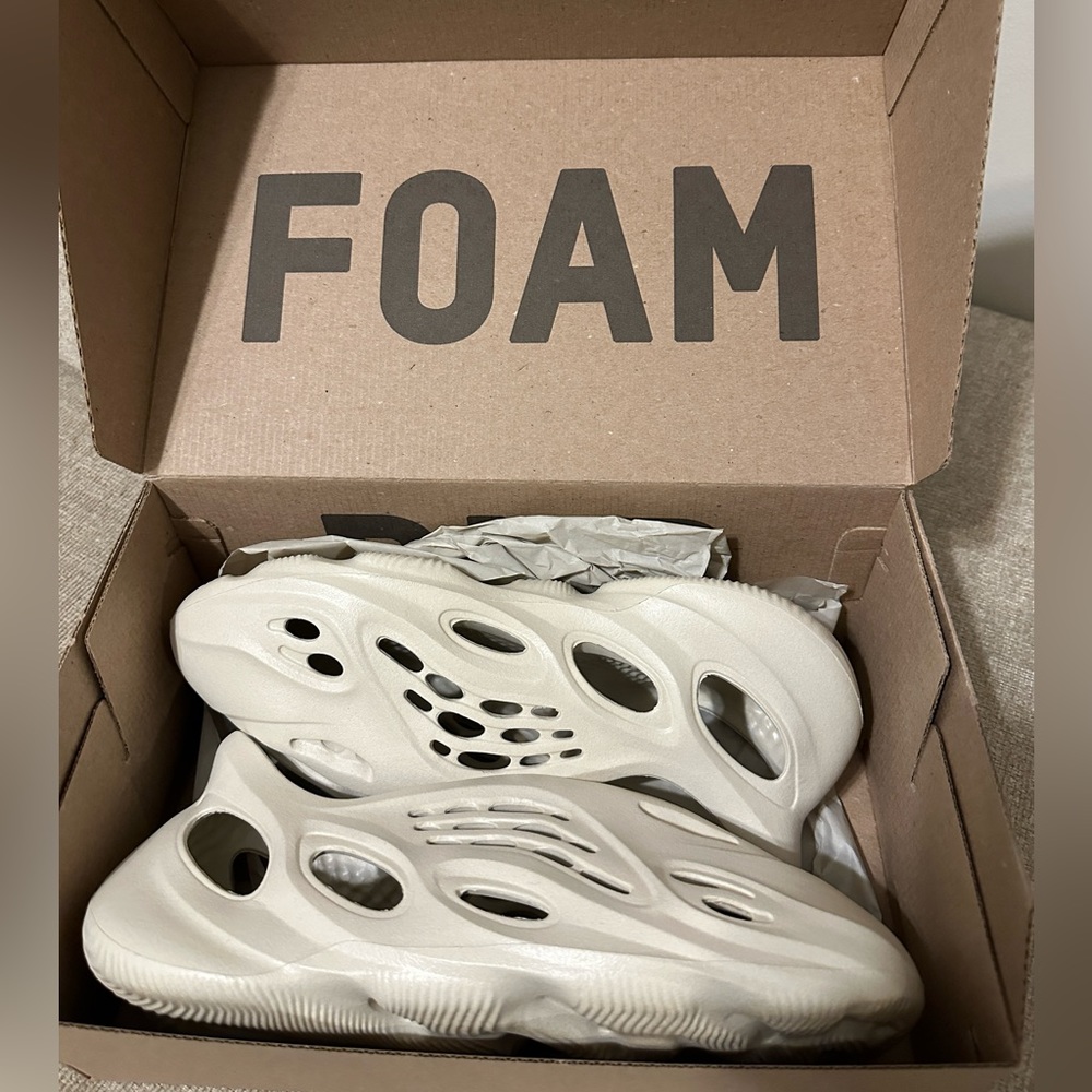 YEEZY FOAM RUNNER 'SAND'